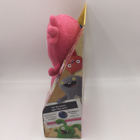 Ugly Dolls Dance Moves Moxy 50+ Sounds Phrases Pink Plush Talking Toy - Picture 5 of 13